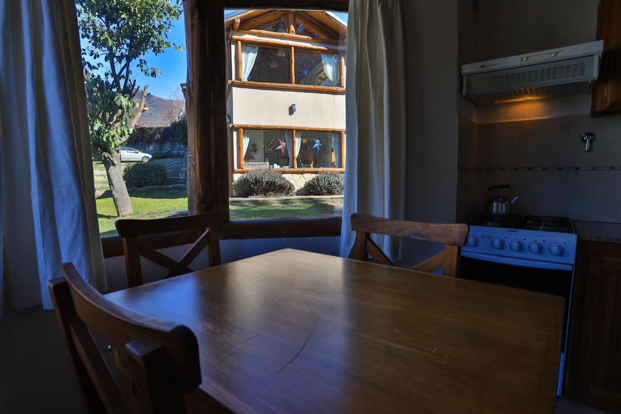 Aparthotel Cascada Del Sur à San Carlos de Bariloche Extérieur photo