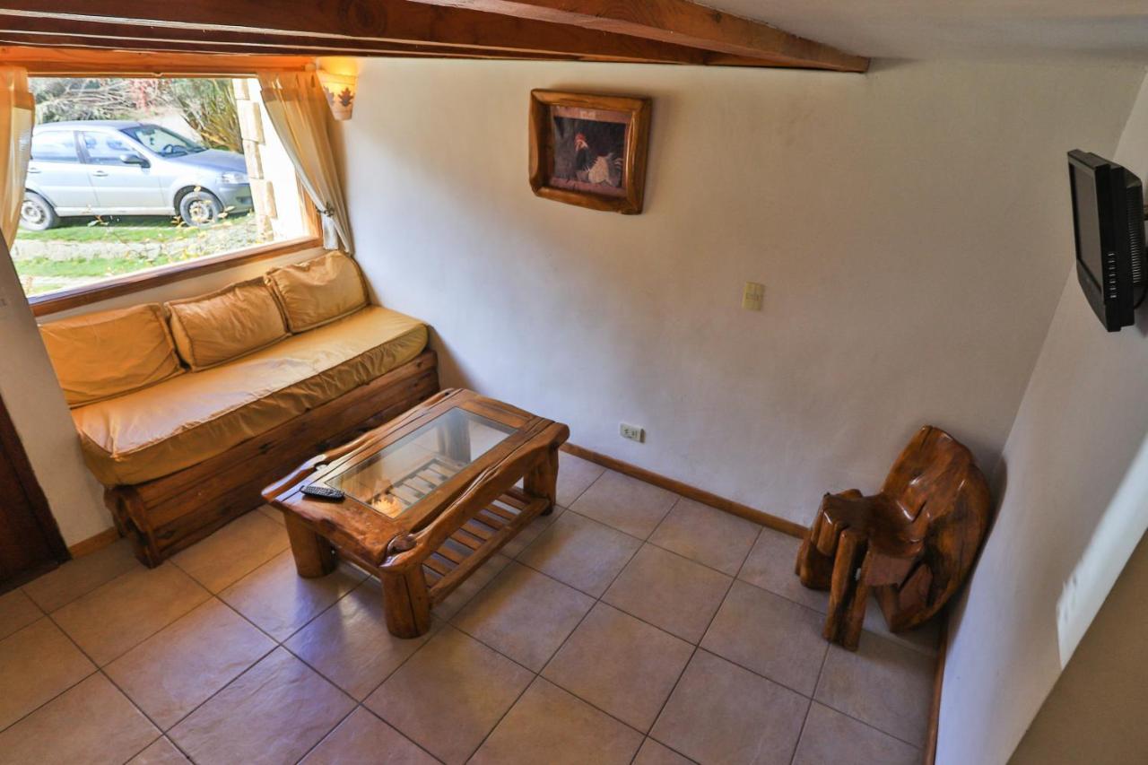 Aparthotel Cascada Del Sur à San Carlos de Bariloche Extérieur photo